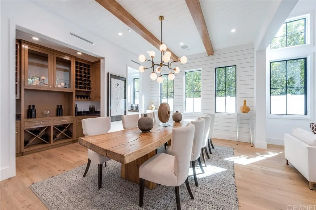 How to get the Farmhouse Style Dining Room
