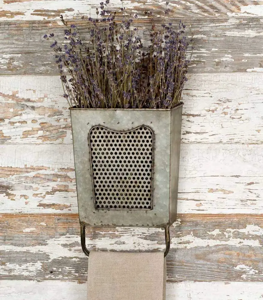 Best Farmhouse Accessories that will quickly uplift your Bathroom Look