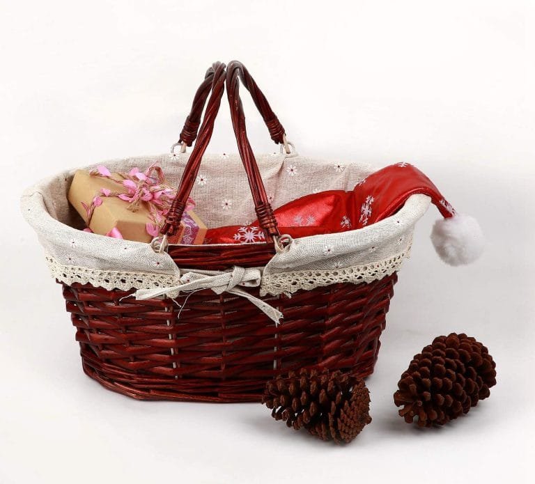 10 Creative Ways To Use Woven Baskets In Your Home Decor