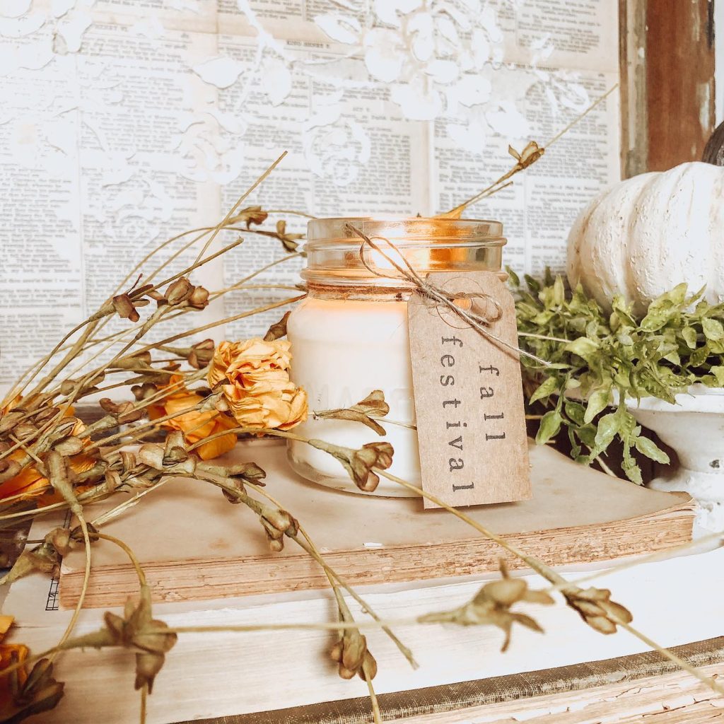 styling idea to add fall scent to a home interior with a mason jar scented candle and fresh dry flowers