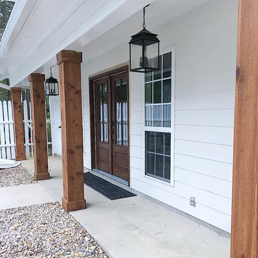 Beyond Wood and Steel: The Advantages of Fiberglass Front Doors