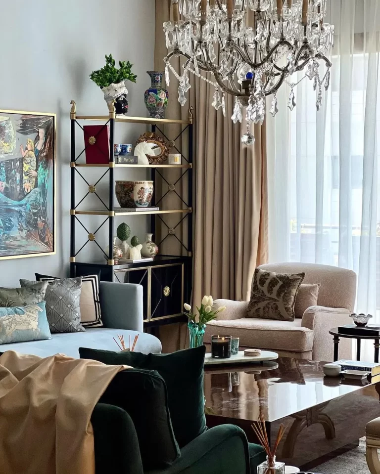 eclectic living room decor allows the freedom to benefit from a mix of vintage and modern decor elements to achieve a personalized living space.